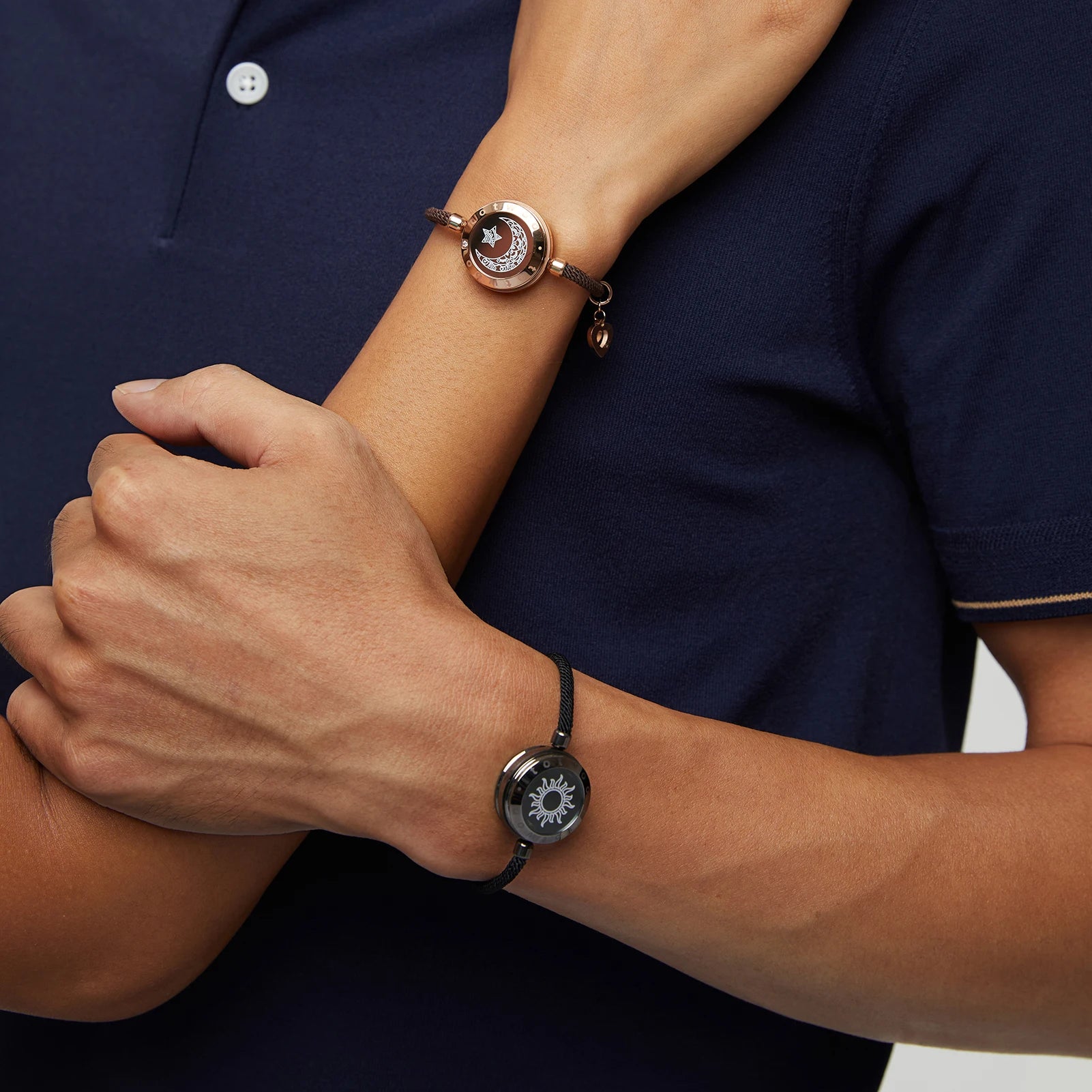 Romantic Couple Gift Smart Bluetooth Bracelets with Vibration Reminder for Ios Android Long Distance