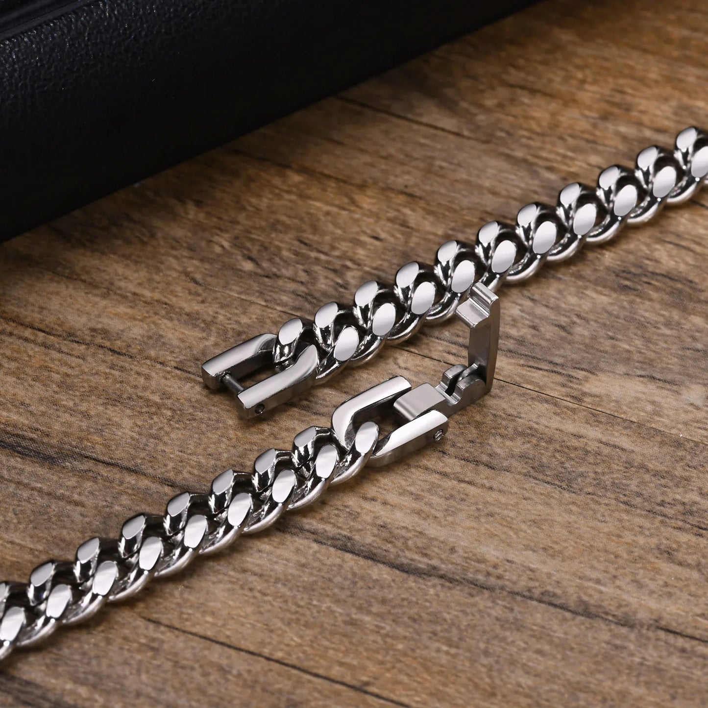6/8/10/12Mm Cuban Chain Bracelets for Men Women, Solid Stainless Steel Curb Link Chain Wristband Jewelry